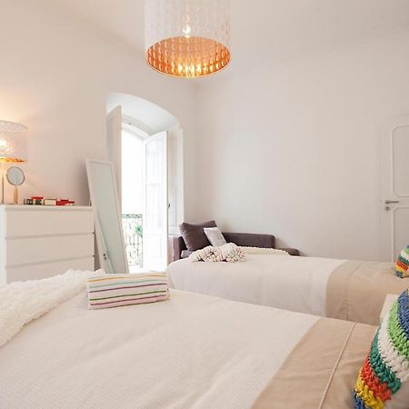 Ginjinha House - 4 Rooms - Bairro Alto - With Ac! Lisabona Exterior foto